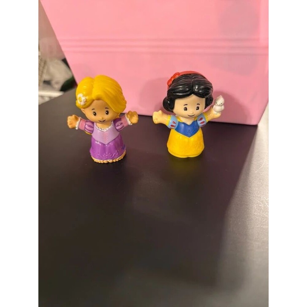 Fisher-Price Little People